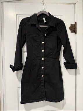 Zara Black Long-Sleeve Button-Front Shirt Dress